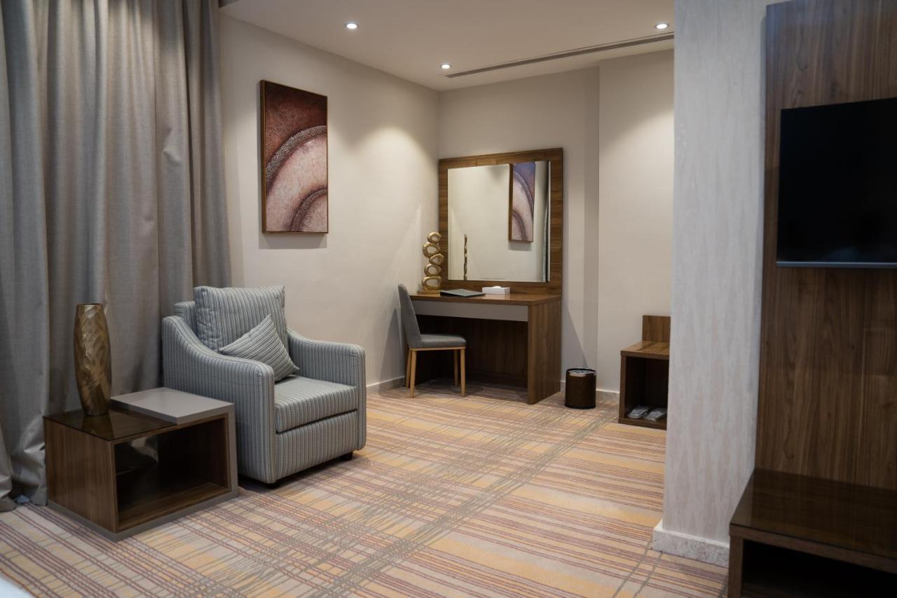 Sarwat Park Hotel ジェッダ エクステリア 写真